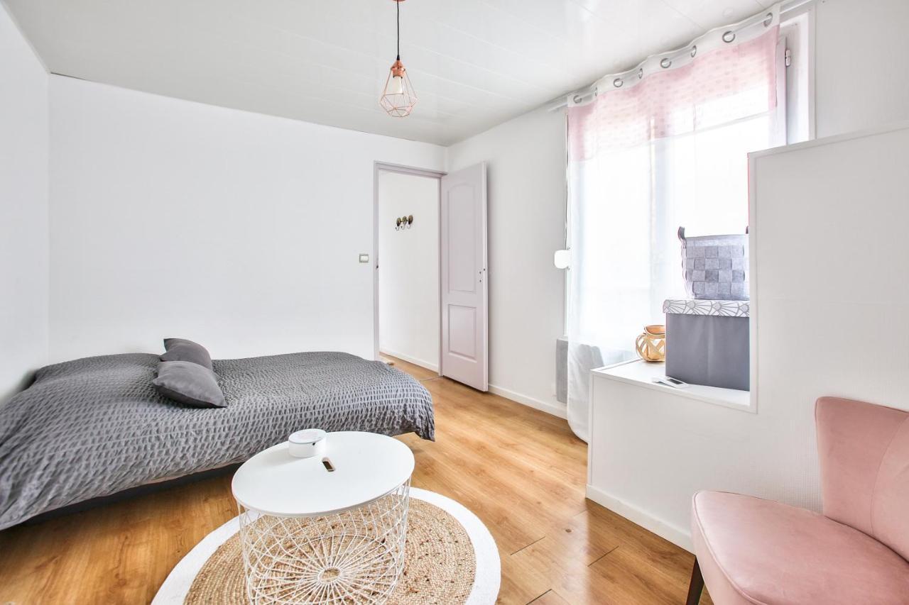 Maison Cosy Et Paisible Au Coeur De Beauvais Luaran gambar