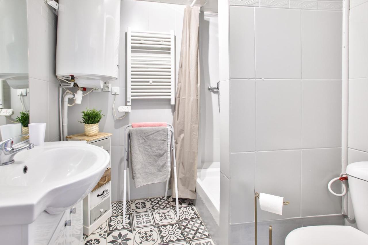 Maison Cosy Et Paisible Au Coeur De Beauvais Luaran gambar