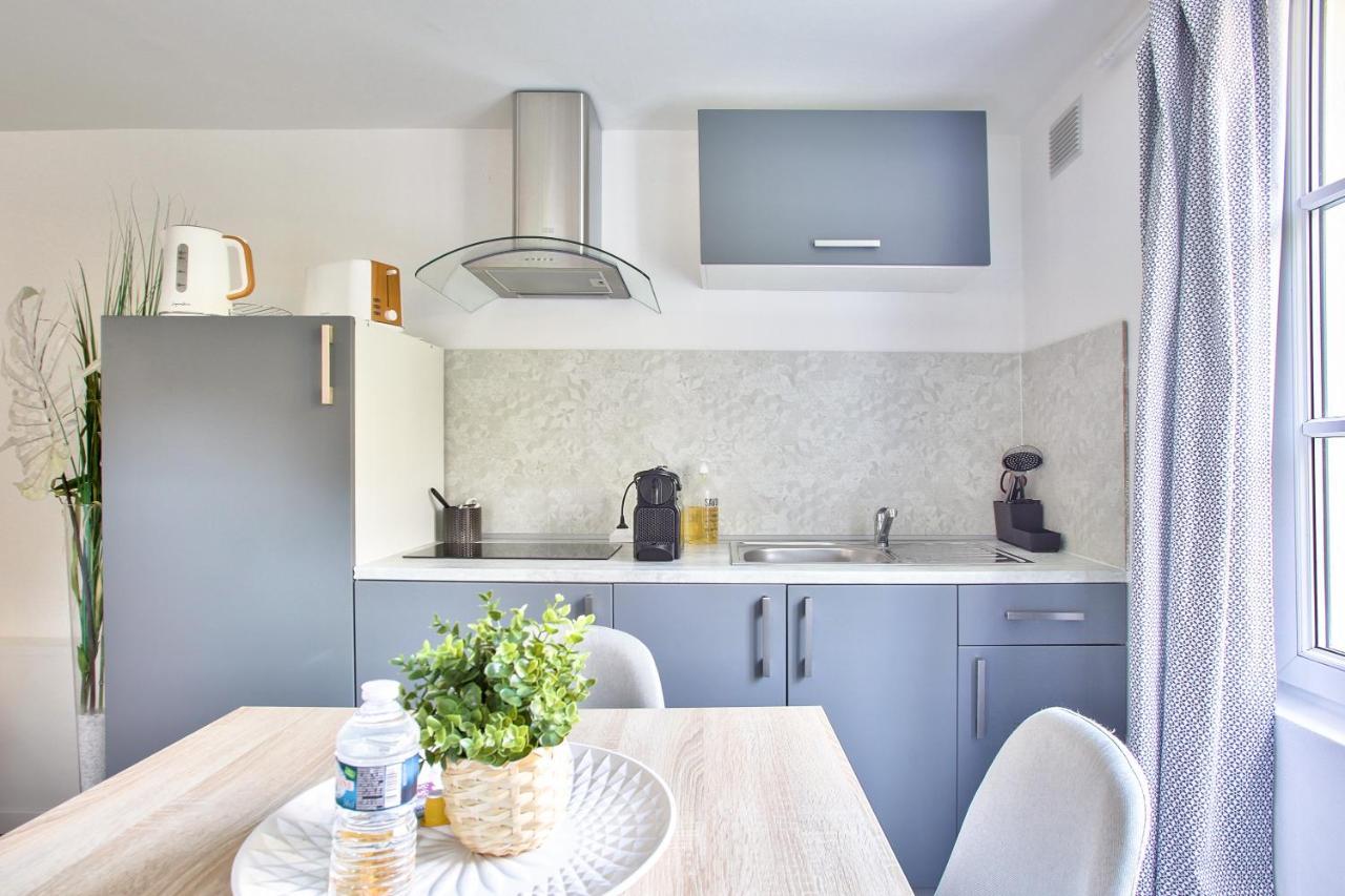 Maison Cosy Et Paisible Au Coeur De Beauvais Luaran gambar