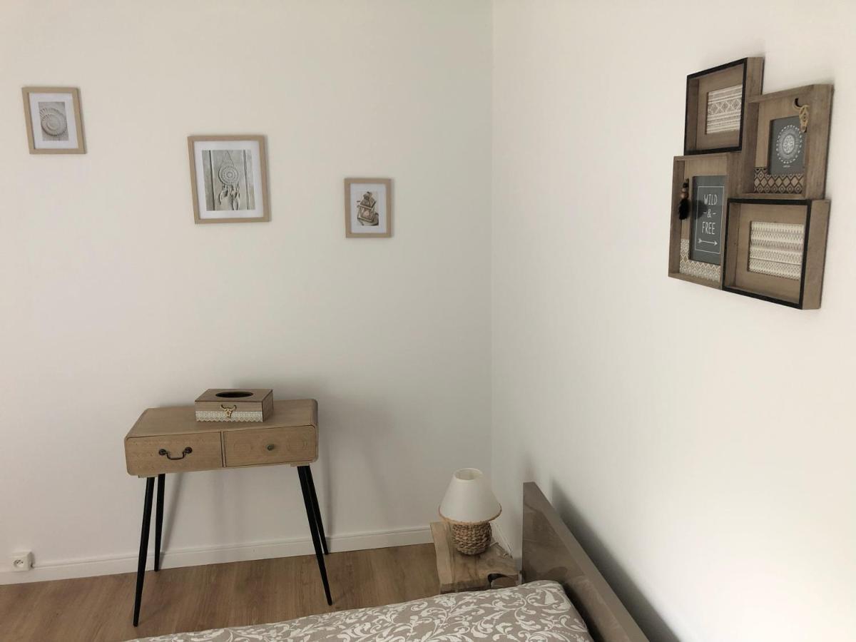 Maison Cosy Et Paisible Au Coeur De Beauvais Luaran gambar